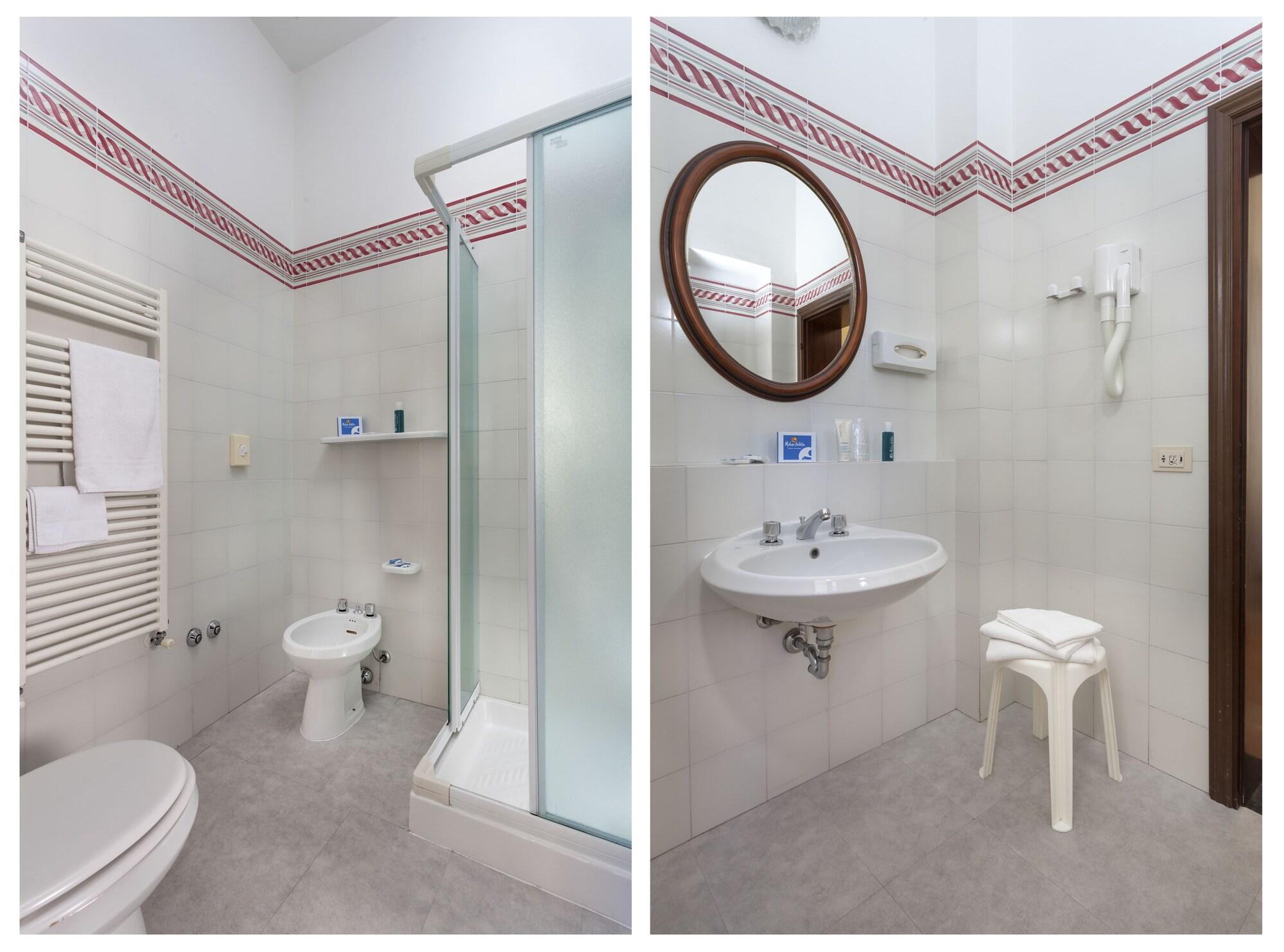 Hotel Milano Helvetia - In Centro Con Piscina Riccione Dış mekan fotoğraf